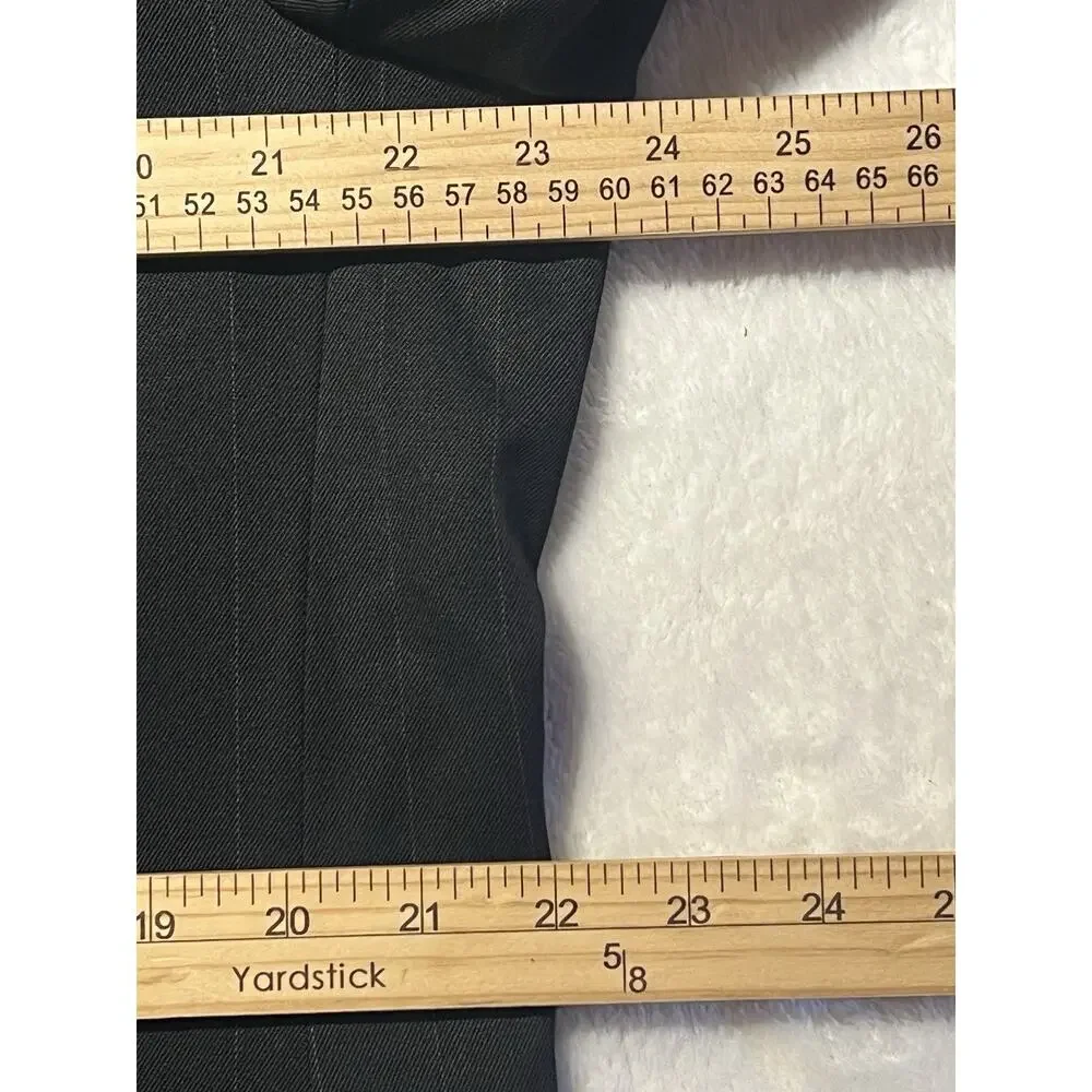 Kasper Mens 44L 35x29 Black Banker's Stripe Suit Virgin Wool 3/2 Roll